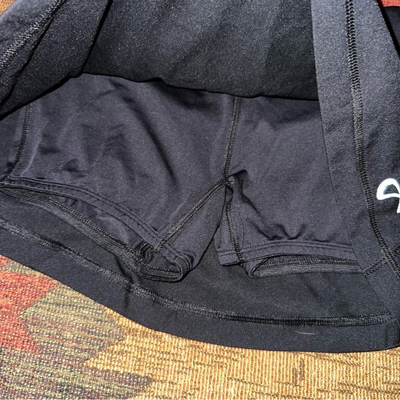 Athletic Skirt with Built in Shorts! - Picture 5 of 8